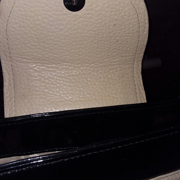 Brighton, "Paulette" Creme/Black Leather Shoulder - Picture 2 of 8